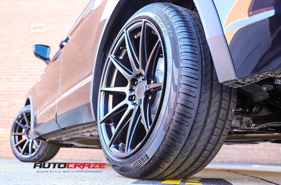 VOLKSWAGEN TIGUAN ESSEN SATIN BLACK